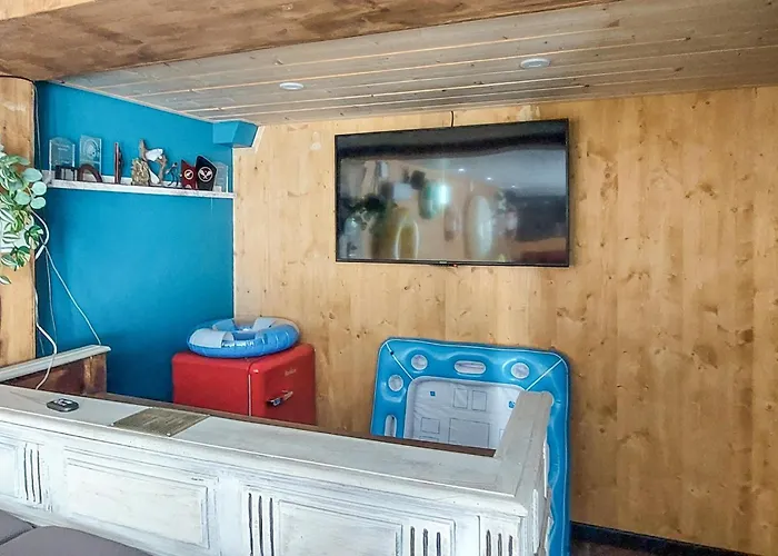 Maison Avec Piscine Interieure